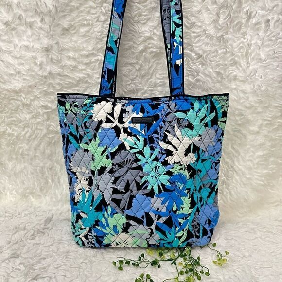 Vera Bradley Quilted Tote Shoulder Bag in CamoFloral pattern Blue Multi Large - Picture 1 of 9